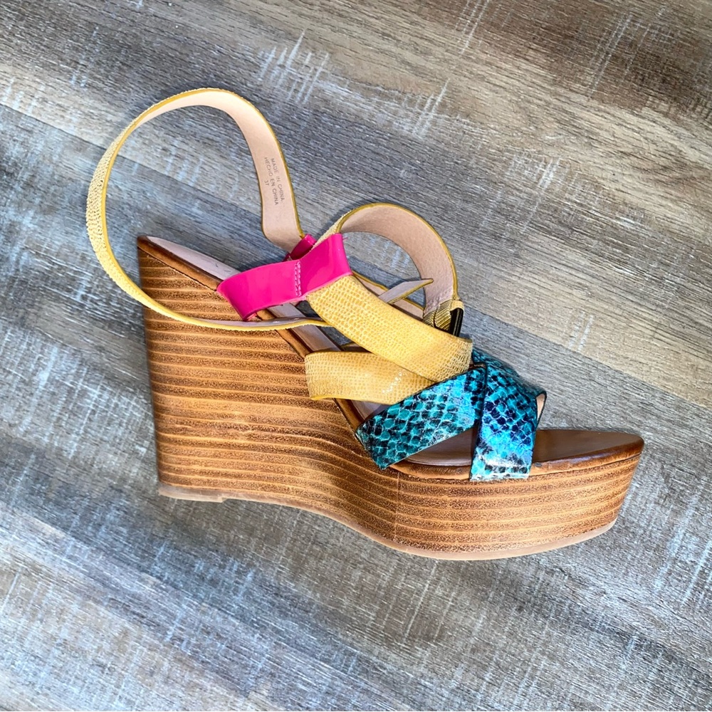 SOLD ALDO Multicolor Strappy Wedge Platform Sandals Size 6.5